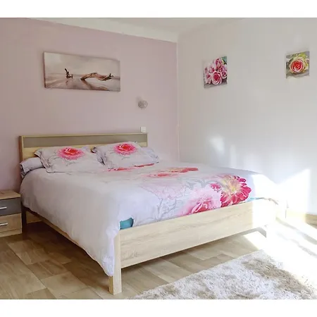 Les Jasmins Apartament *