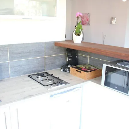 Les Jasmins Apartament *